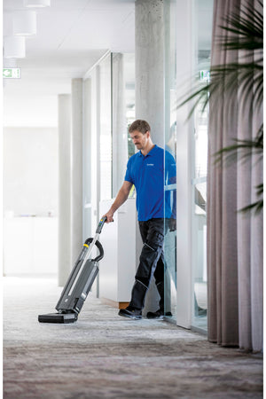 Kärcher Akku-Bürstsauger CV 30/2 Bp