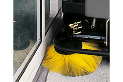 Kärcher Kehrsaugmaschine KM 100/100 R G – Bild 2