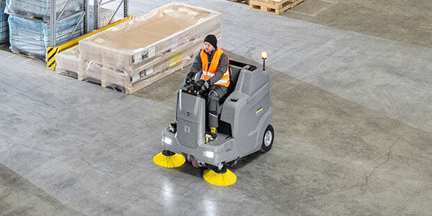 Aufsitz-Kehrsaugmaschinen