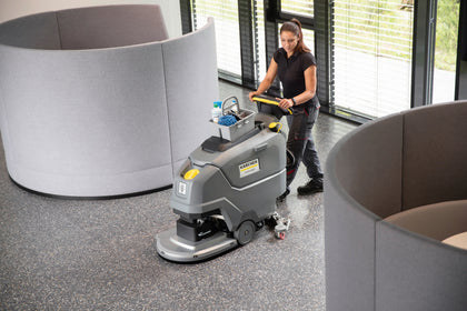 Kärcher Scheuersaugmaschine BD 50/55 W Classic Bp Pack 80Ah – Bild 8
